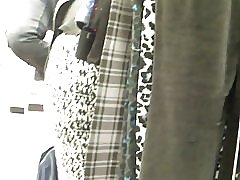 Сочные пикантного большой черный осел, сгибание на Сирс...