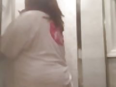 Супер толстушки мокрой футболке душ